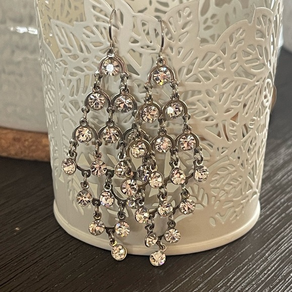 Chandellier earrings - Picture 1 of 3